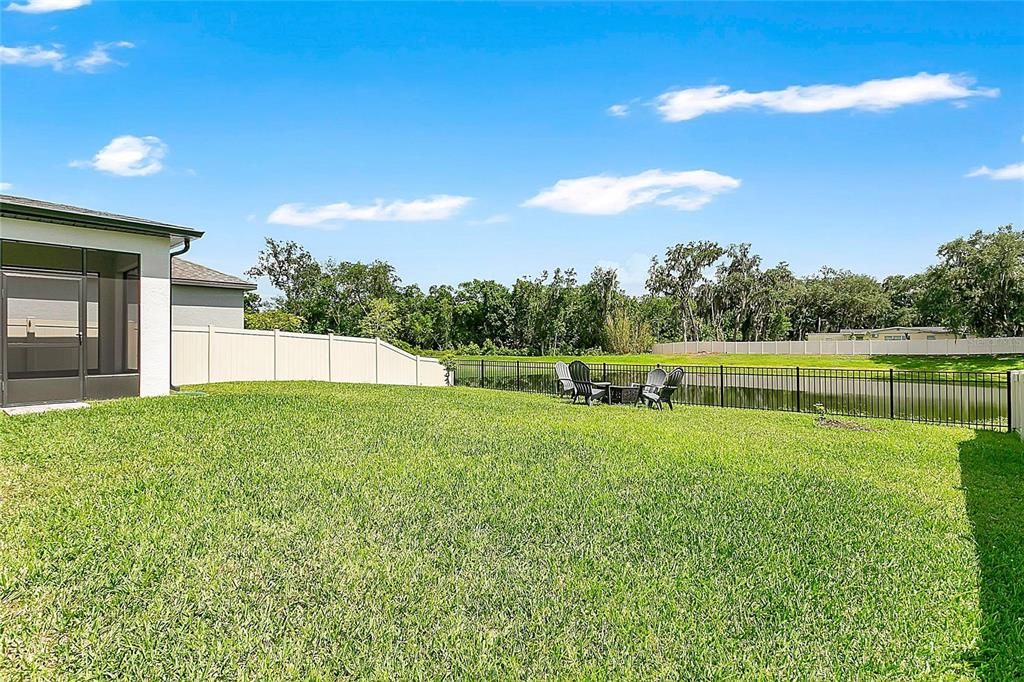 For Sale: $729,000 (5 beds, 3 baths, 2788 Square Feet)