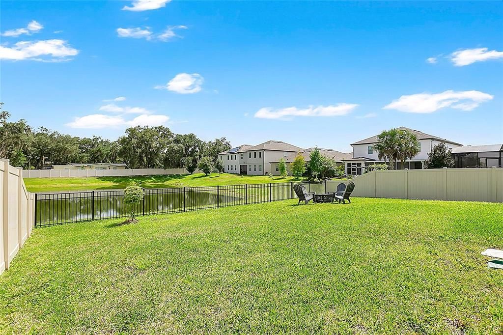 For Sale: $729,000 (5 beds, 3 baths, 2788 Square Feet)