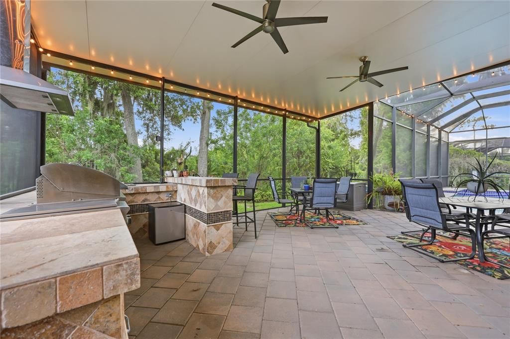 En Venta: $795,000 (4 camas, 3 baños, 3126 Pies cuadrados)