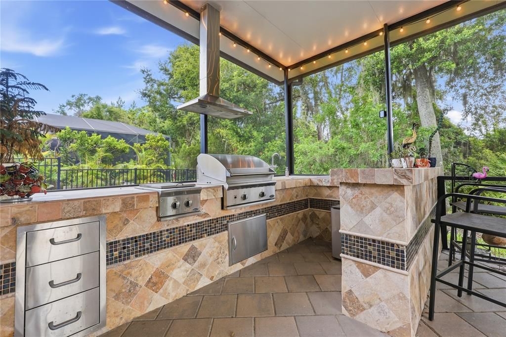 En Venta: $795,000 (4 camas, 3 baños, 3126 Pies cuadrados)