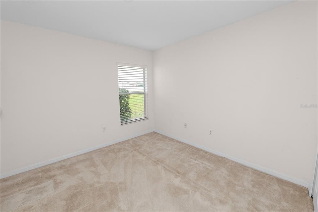 Active With Contract: $308,900 (3 beds, 2 baths, 1620 Square Feet)