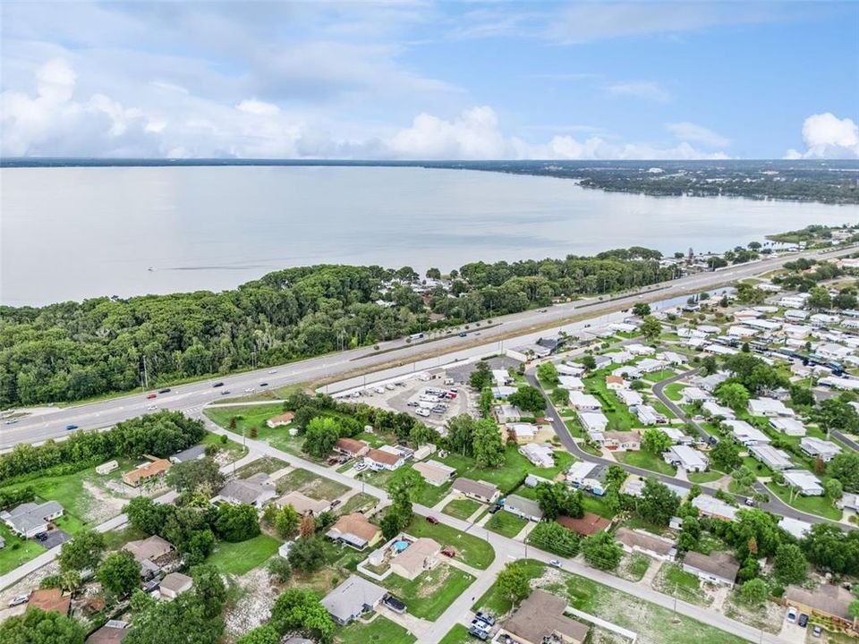 For Sale: $255,000 (2 beds, 2 baths, 1142 Square Feet)