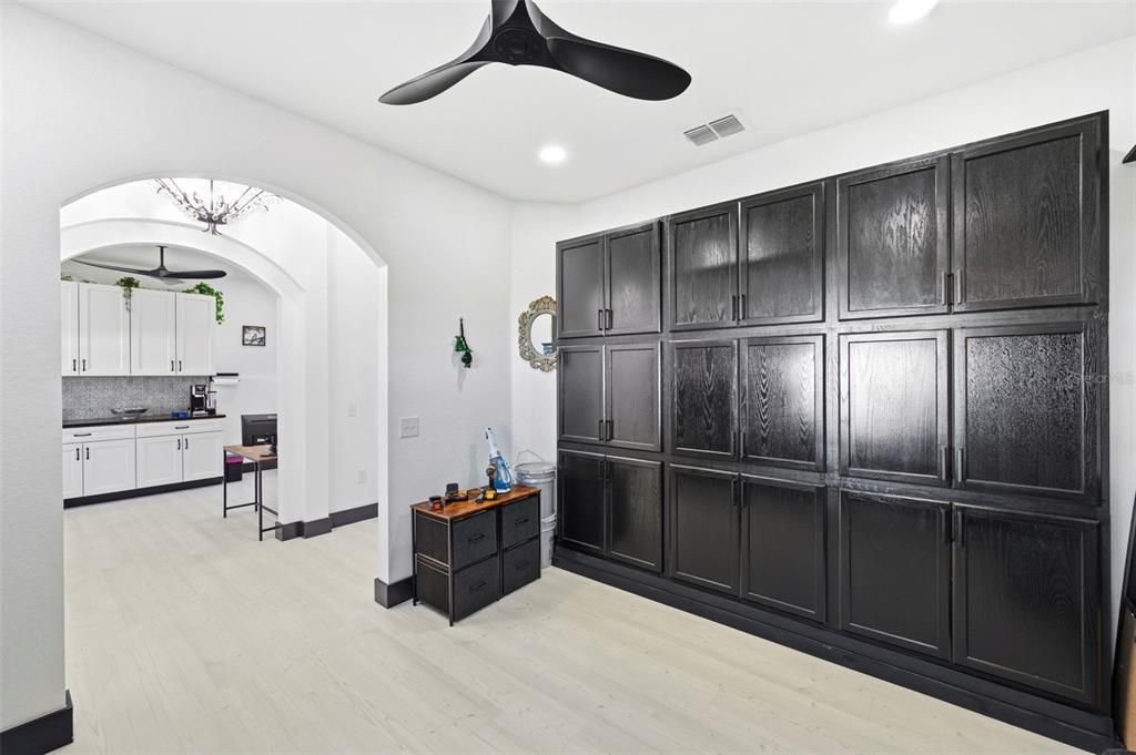 For Sale: $730,000 (4 beds, 2 baths, 2427 Square Feet)