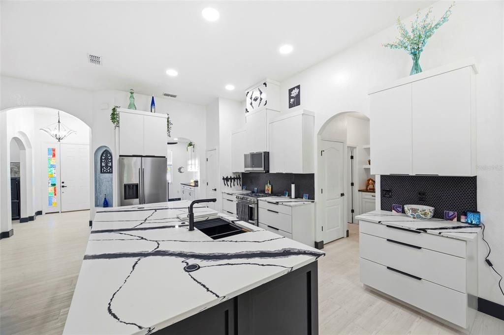 For Sale: $730,000 (4 beds, 2 baths, 2427 Square Feet)