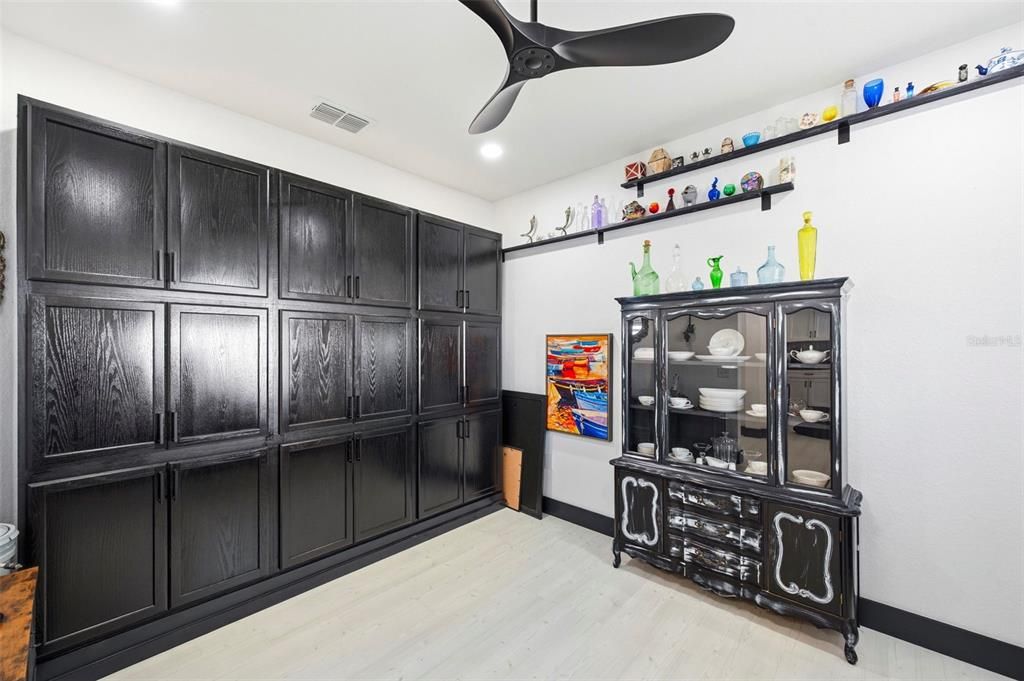 For Sale: $730,000 (4 beds, 2 baths, 2427 Square Feet)