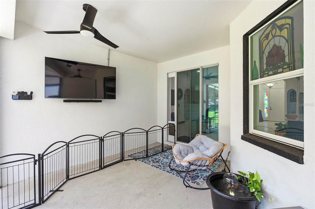 For Sale: $730,000 (4 beds, 2 baths, 2427 Square Feet)