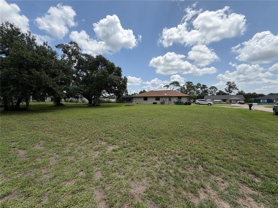 En Venta: $369,900 (3 camas, 2 baños, 2015 Pies cuadrados)