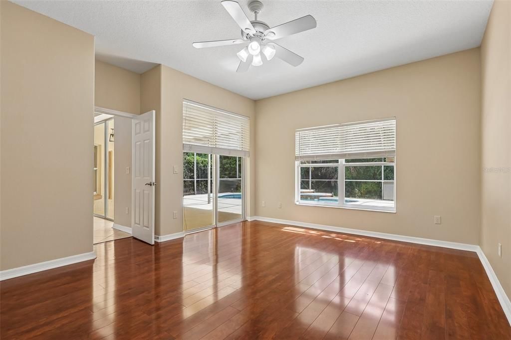 Active With Contract: $574,000 (4 beds, 2 baths, 2226 Square Feet)