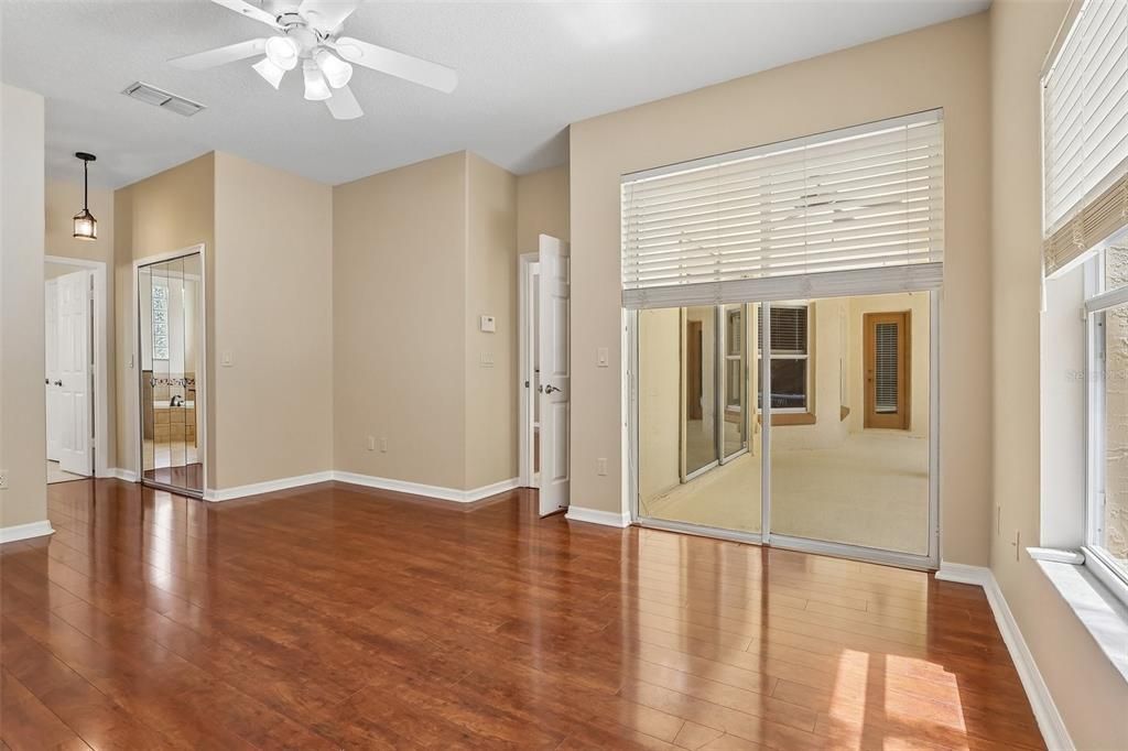 Active With Contract: $574,000 (4 beds, 2 baths, 2226 Square Feet)