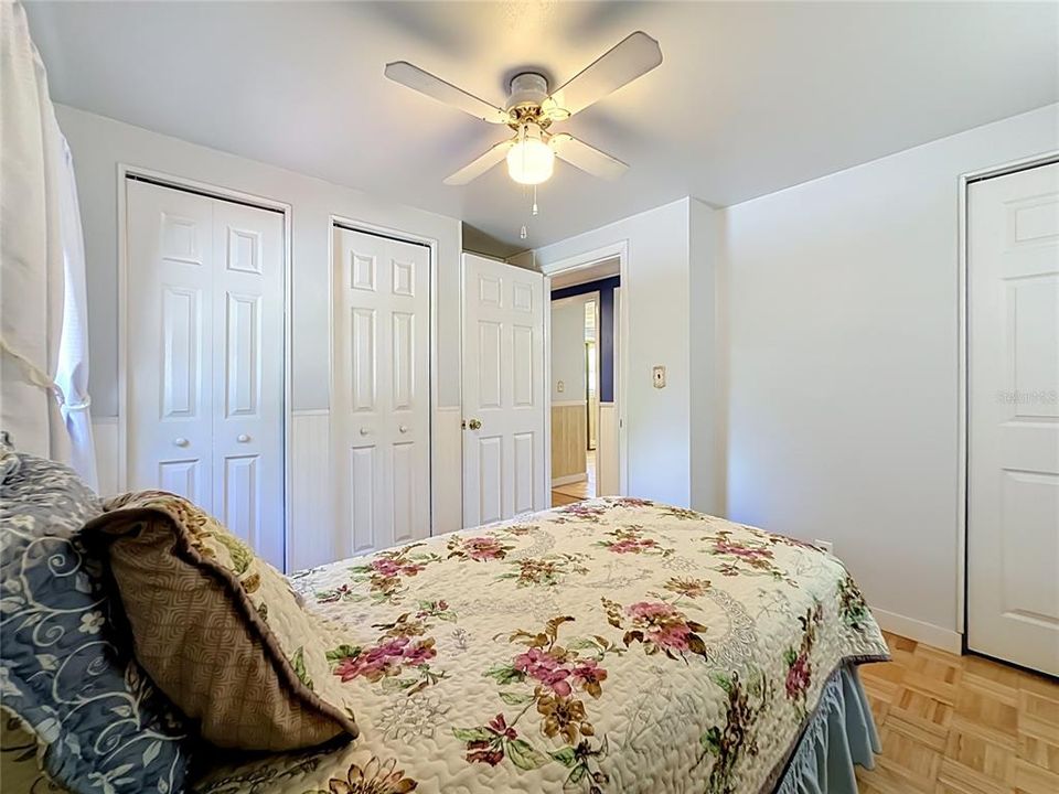 For Sale: $239,000 (3 beds, 1 baths, 1097 Square Feet)