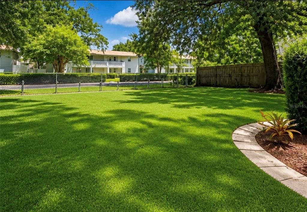 For Sale: $239,000 (3 beds, 1 baths, 1097 Square Feet)