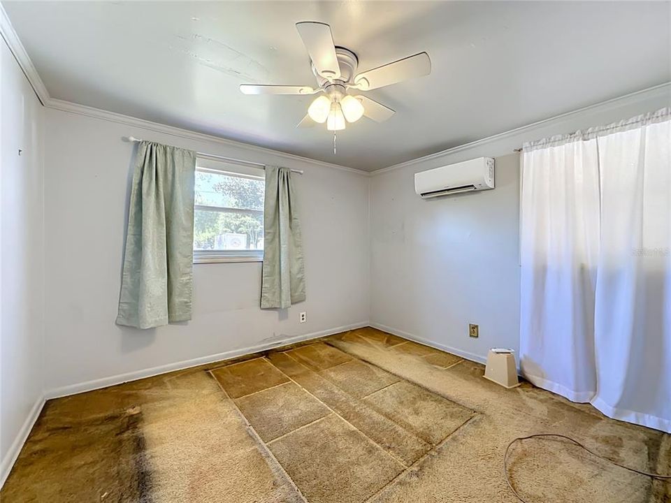 For Sale: $239,000 (3 beds, 1 baths, 1097 Square Feet)