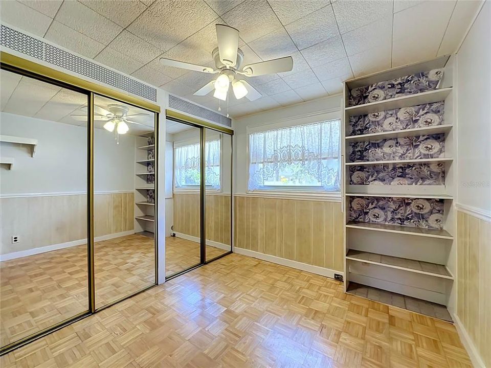 For Sale: $239,000 (3 beds, 1 baths, 1097 Square Feet)