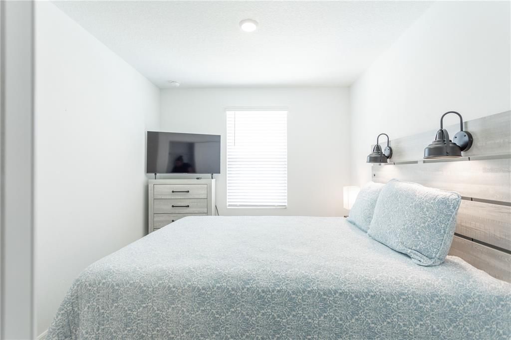 В аренду: $2,499 (3 спален, 2 ванн, 1417 Квадратных фут)