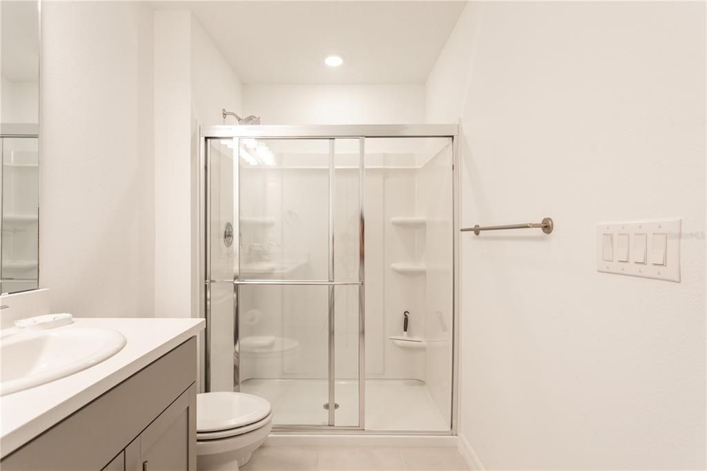 В аренду: $2,499 (3 спален, 2 ванн, 1417 Квадратных фут)