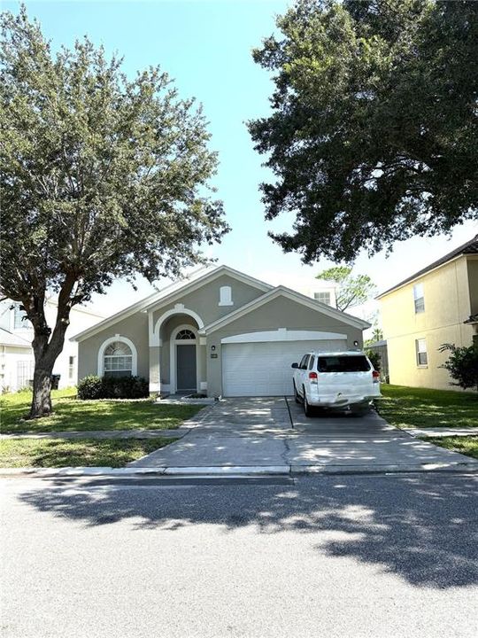 For Sale: $514,900 (5 beds, 3 baths, 2136 Square Feet)