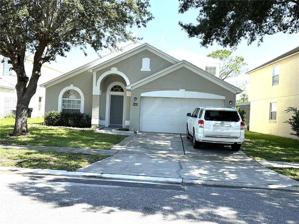 For Sale: $514,900 (5 beds, 3 baths, 2136 Square Feet)