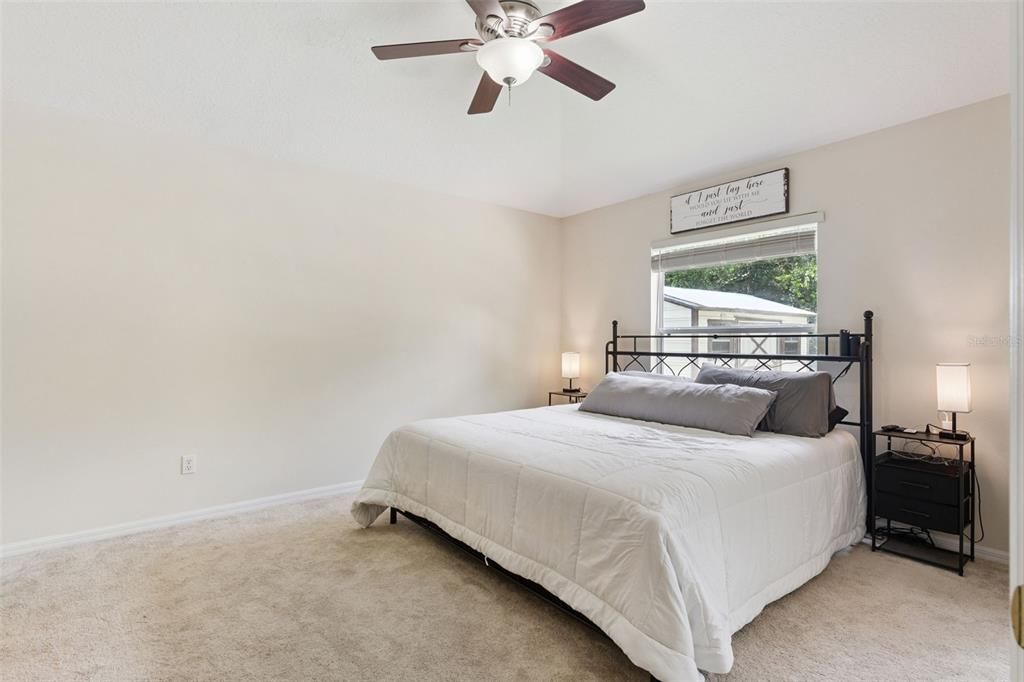 For Sale: $360,000 (3 beds, 2 baths, 1593 Square Feet)