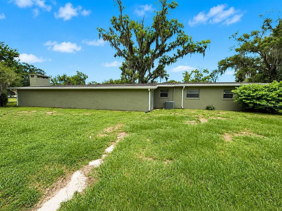 For Sale: $256,500 (3 beds, 2 baths, 2231 Square Feet)