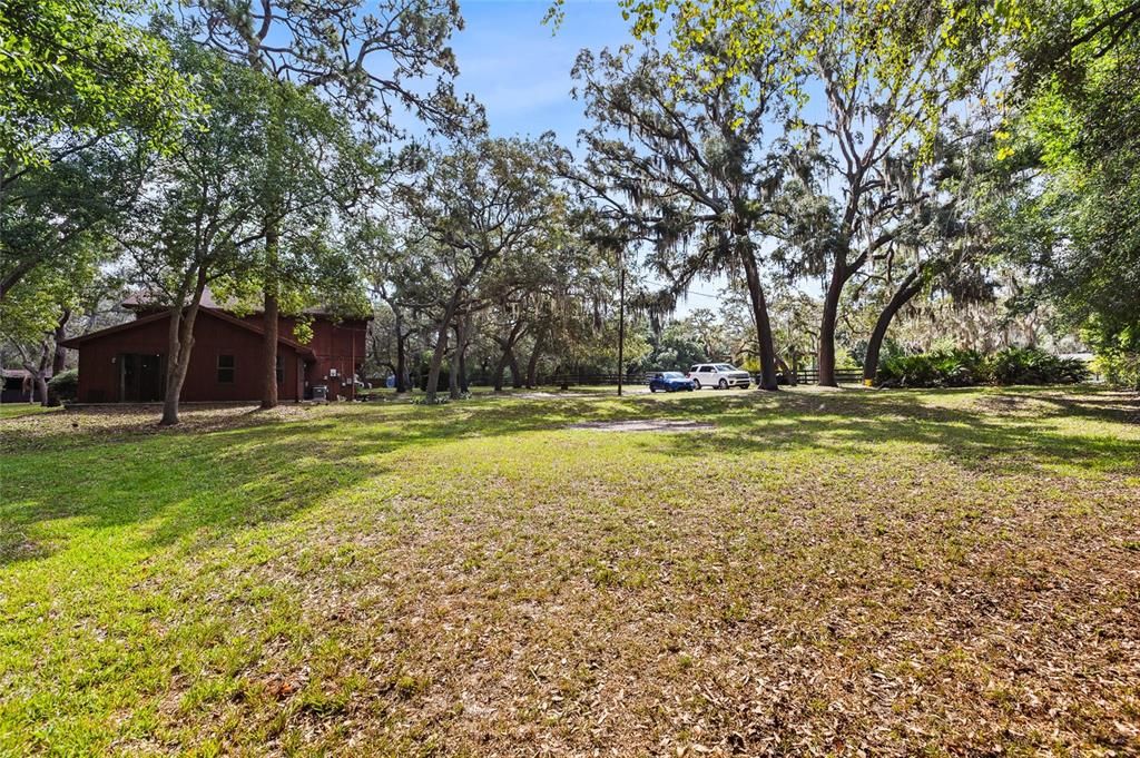 For Sale: $499,900 (5 beds, 3 baths, 2454 Square Feet)