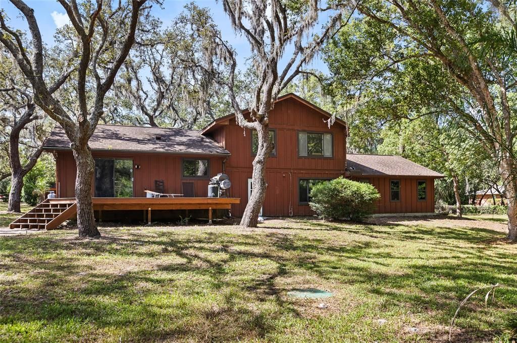 For Sale: $499,900 (5 beds, 3 baths, 2454 Square Feet)