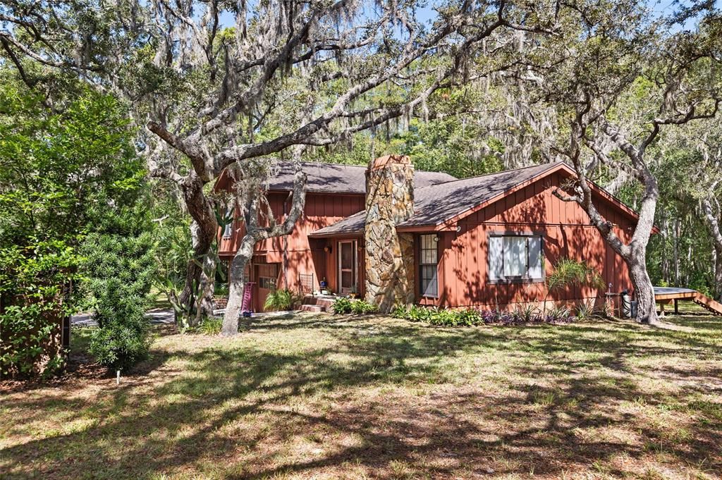For Sale: $499,900 (5 beds, 3 baths, 2454 Square Feet)