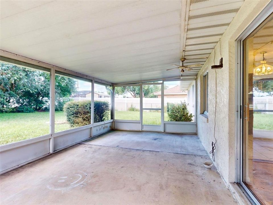 For Sale: $248,000 (2 beds, 2 baths, 1428 Square Feet)