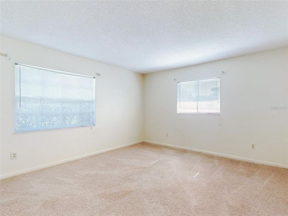 For Sale: $248,000 (2 beds, 2 baths, 1428 Square Feet)