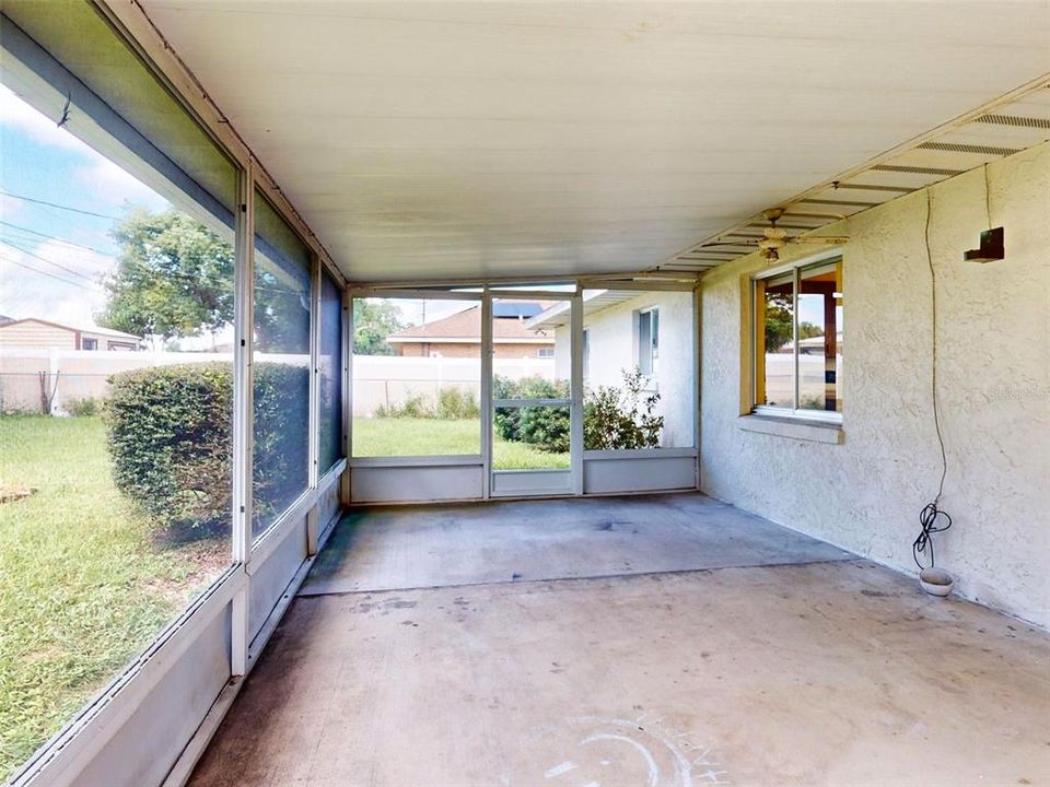For Sale: $248,000 (2 beds, 2 baths, 1428 Square Feet)
