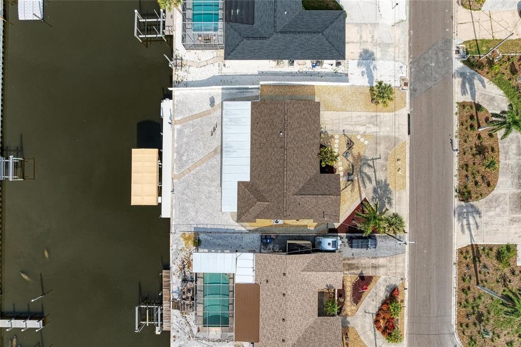 Active With Contract: $949,000 (3 beds, 2 baths, 1556 Square Feet)