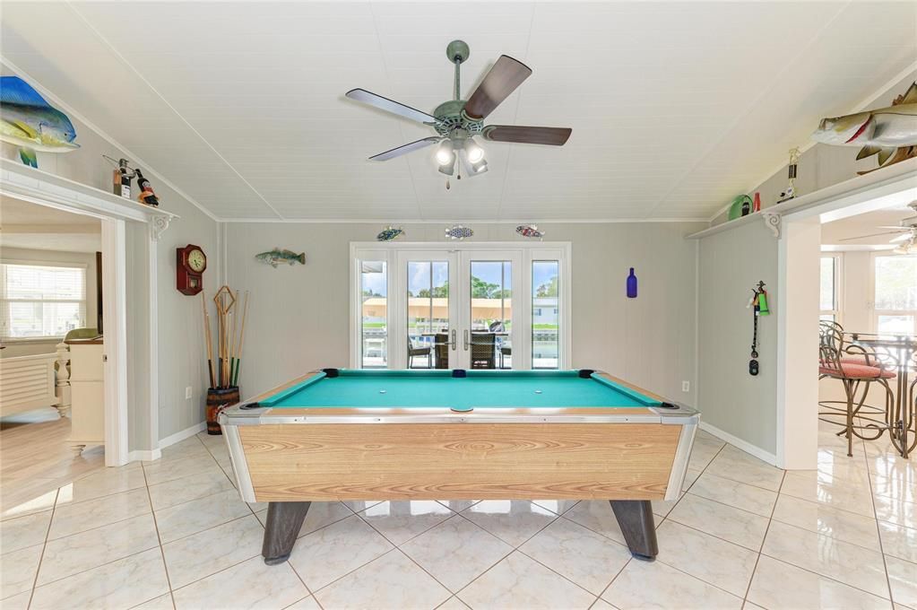 Active With Contract: $949,000 (3 beds, 2 baths, 1556 Square Feet)