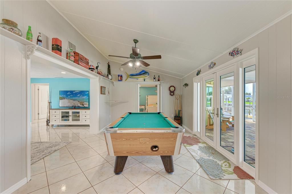 Active With Contract: $949,000 (3 beds, 2 baths, 1556 Square Feet)