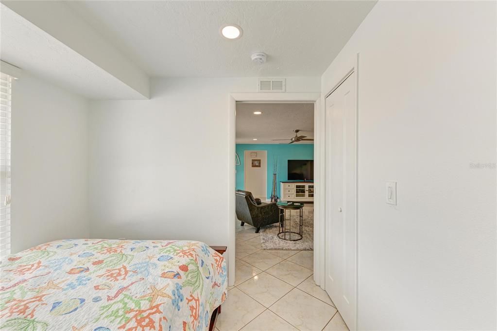 Active With Contract: $949,000 (3 beds, 2 baths, 1556 Square Feet)