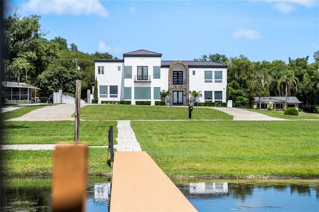 For Sale: $2,200,000 (4 beds, 4 baths, 5144 Square Feet)