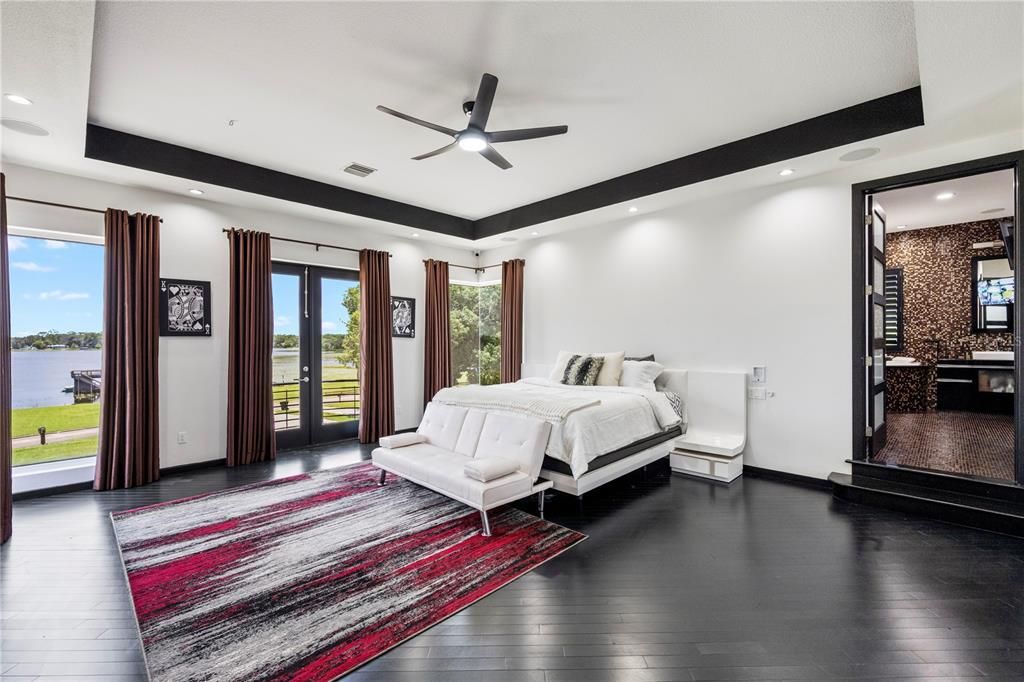 For Sale: $2,200,000 (4 beds, 4 baths, 5144 Square Feet)