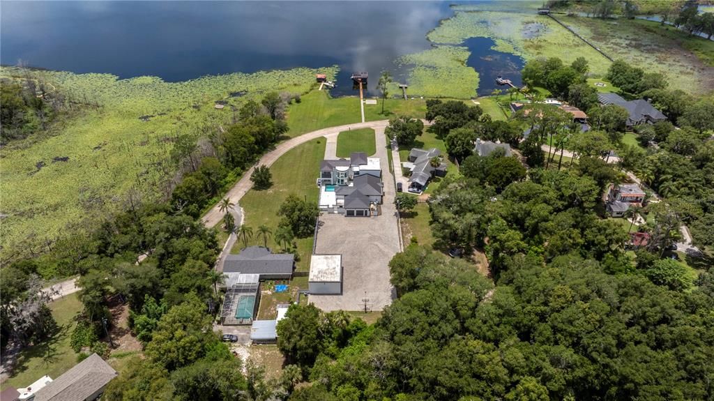 For Sale: $2,200,000 (4 beds, 4 baths, 5144 Square Feet)