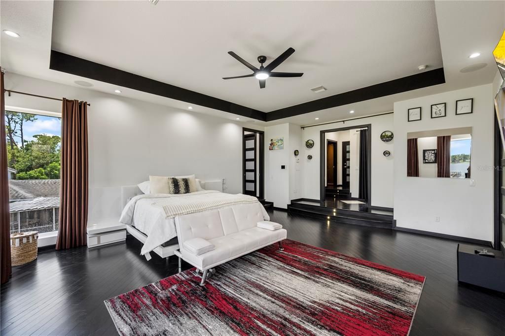 For Sale: $2,200,000 (4 beds, 4 baths, 5144 Square Feet)