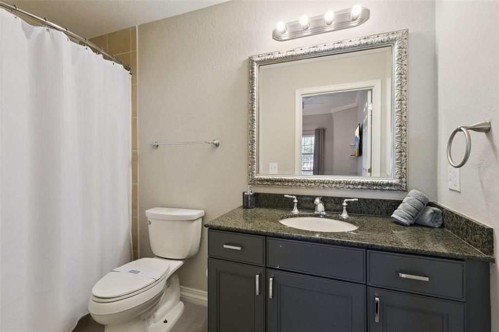 For Sale: $342,500 (3 beds, 3 baths, 1630 Square Feet)