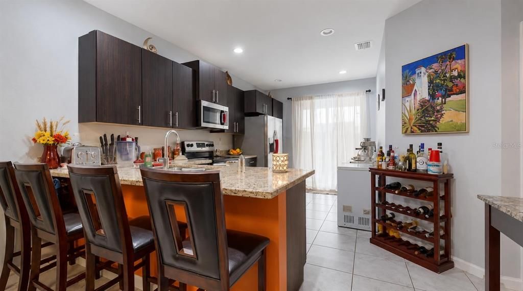 For Sale: $394,999 (4 beds, 3 baths, 1916 Square Feet)