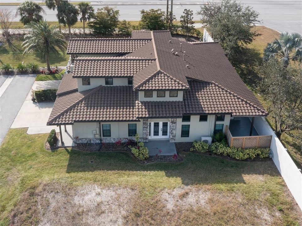 На продажу: $350,000 (3 спален, 3 ванн, 1811 Квадратных фут)