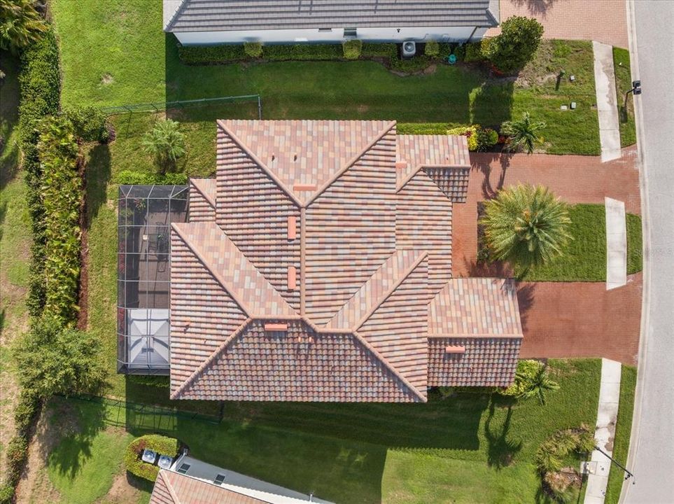 En Venta: $899,000 (6 camas, 4 baños, 3899 Pies cuadrados)