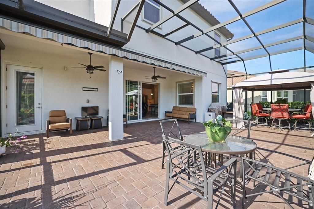 En Venta: $899,000 (6 camas, 4 baños, 3899 Pies cuadrados)