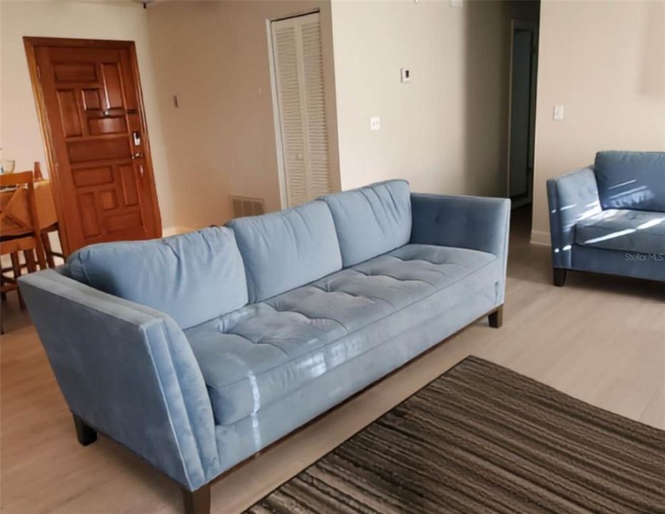 На продажу: $310,000 (3 спален, 2 ванн, 1237 Квадратных фут)