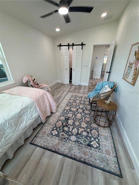 For Sale: $334,900 (2 beds, 2 baths, 764 Square Feet)