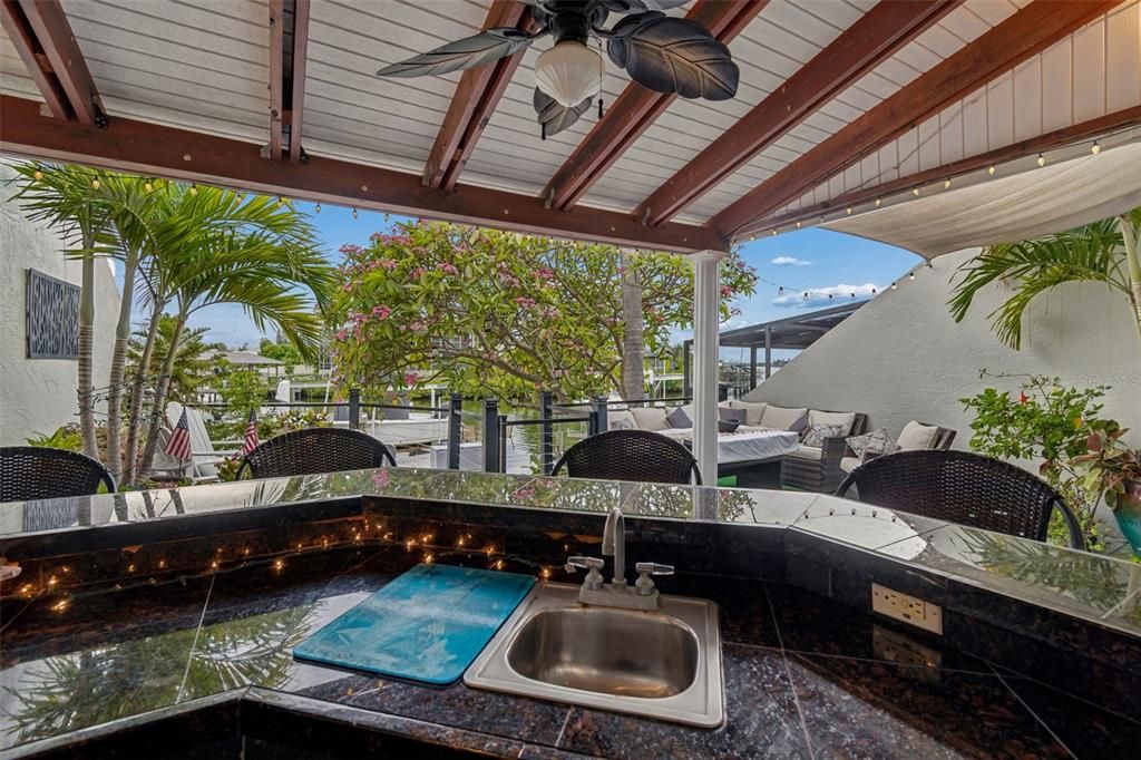 For Sale: $575,000 (3 beds, 2 baths, 1879 Square Feet)