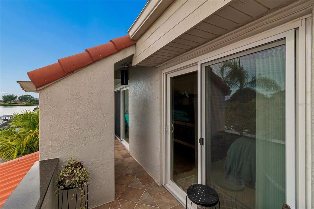 For Sale: $575,000 (3 beds, 2 baths, 1879 Square Feet)
