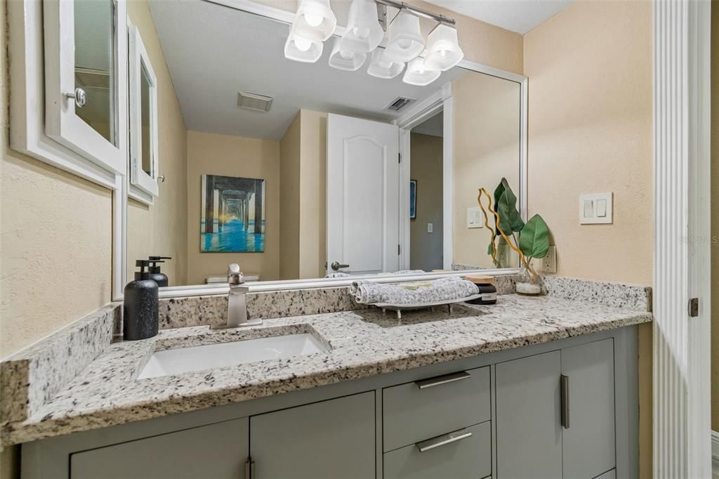 For Sale: $575,000 (3 beds, 2 baths, 1879 Square Feet)