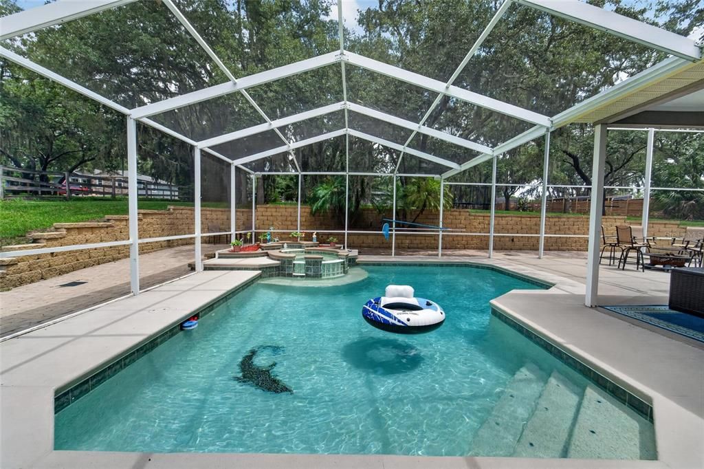 For Sale: $927,000 (5 beds, 4 baths, 3117 Square Feet)