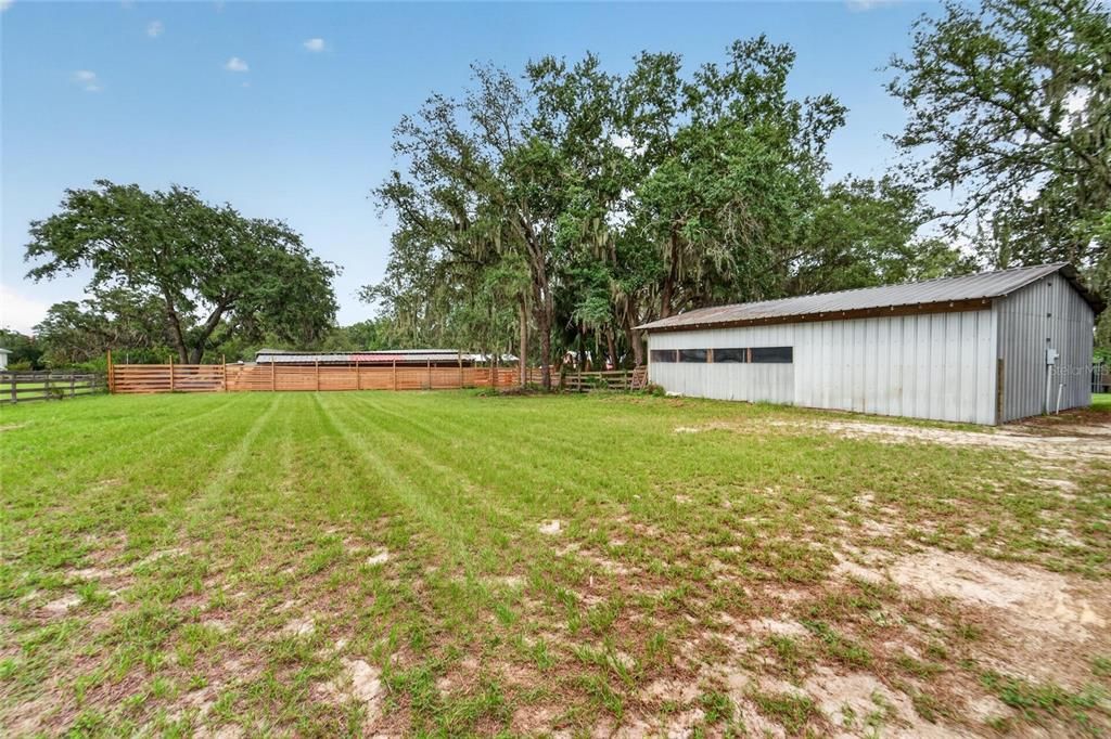 For Sale: $927,000 (5 beds, 4 baths, 3117 Square Feet)