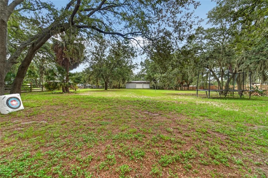 For Sale: $927,000 (5 beds, 4 baths, 3117 Square Feet)